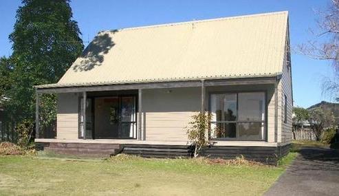 208A Linton Crescent, Whangamata