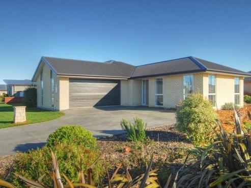 38 Maple Place, Rangiora