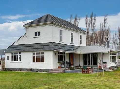 47 Collins Road, Lincoln