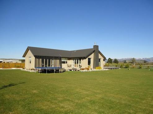 208D Mount Fyffe Road, Kaikoura
