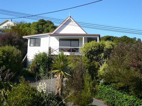 3 Armstrong Crescent, Akaroa