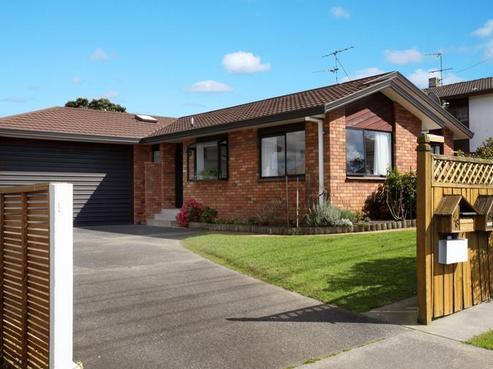 1/8 Dallinghoe Crescent, Milford