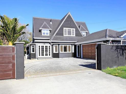 12 Maire Street, Woburn