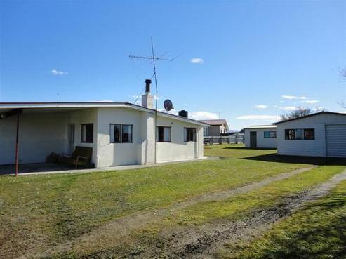 40 Lincoln Street, Hampden