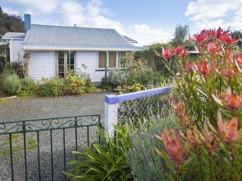 76 Church Street, Onerahi