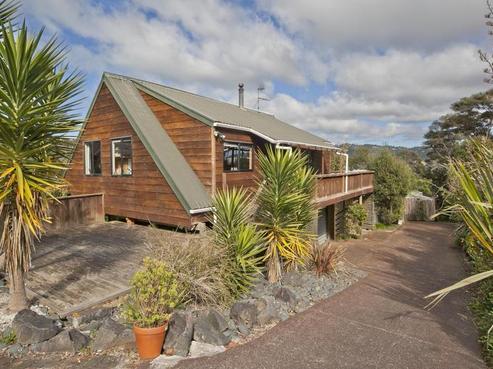 235D Titirangi Road, Titirangi
