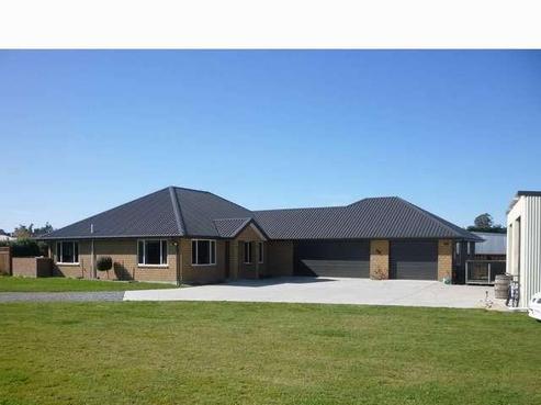 18 John Leith Place, Leithfield