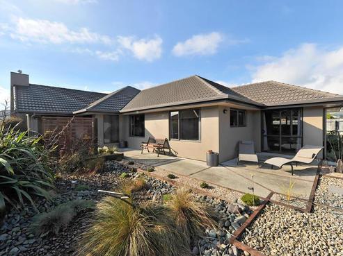 23 Kendall View, Stoke