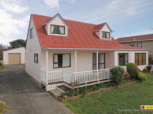 268 Manly Street, Paraparaumu Beach