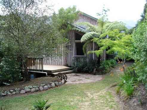 230 Tapu Coroglen Road, Tapu
