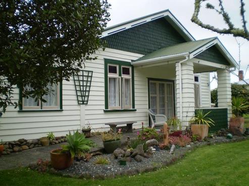 7211 State Highway 12, Omapere