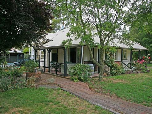 486 Two Chain Road, Burnham