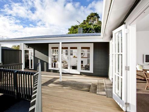 115 Ocean View Road, Hillcrest