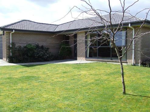 8 Eastside Drive, Pukekohe