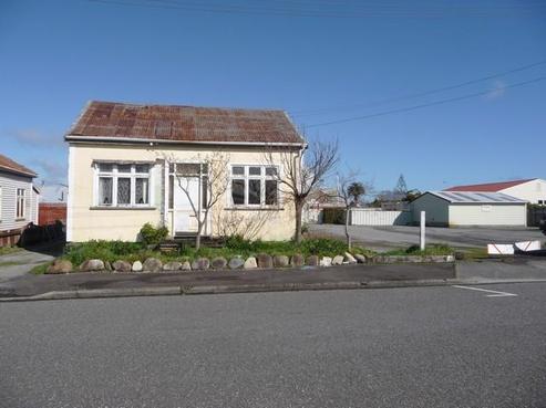 14 Thompson Street, Greymouth