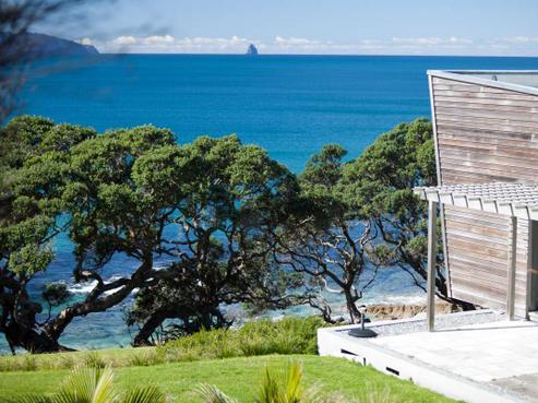 1045 Cove Road, Langs Beach