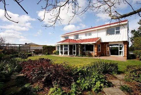 11 Sandel Rise, Merrilands