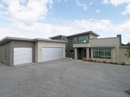 18 Riverside Lane, Flagstaff