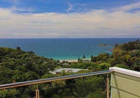 47 Tiri View Road, Palm Beach