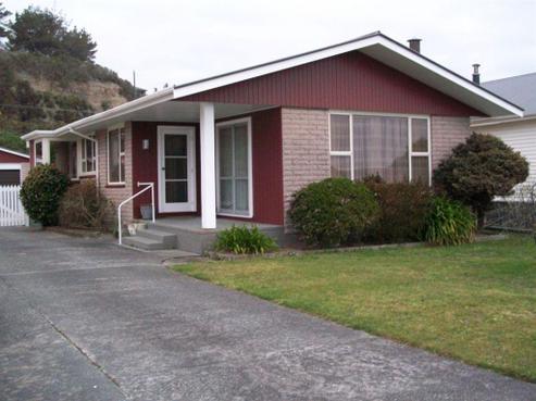 242 Sewell Street, Hokitika