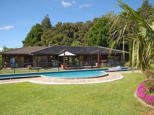 298A Cemetery Road, Maunu