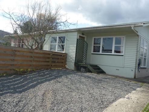 75 Alison Street, Mangakakahi