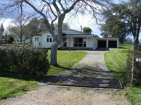 92 No 8 Road Extension, Tahuna