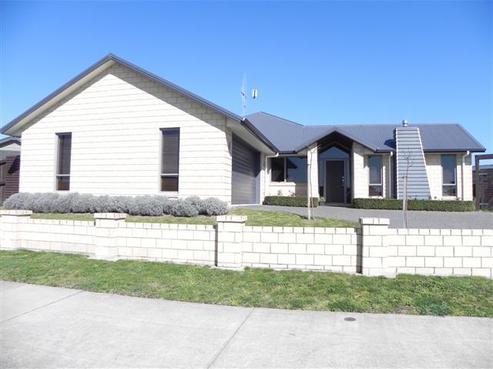 43 Coleraine Drive, Rototuna