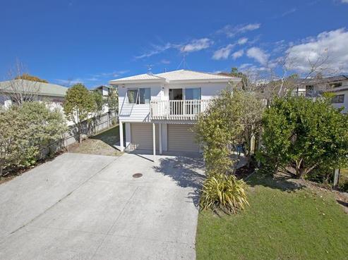 2/25 Charlotte Street, Stanmore Bay