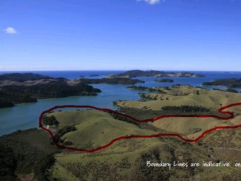 117 Whangaruru Wharf Road, Oakura Coast