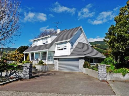 2 Hunter Avenue, Richmond