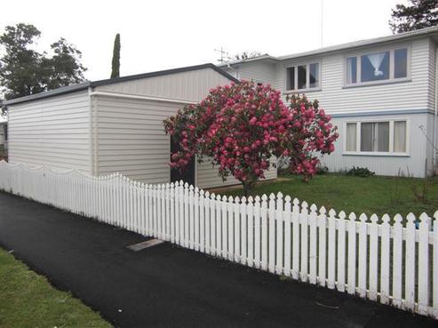 4 Richan Street, Glenview