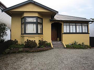 18 Memorial Avenue, Parkside