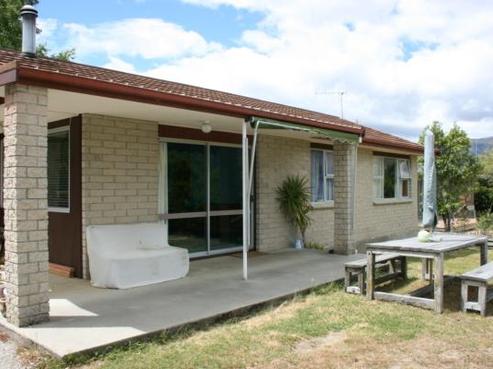 16 Totara Terrace, Wanaka