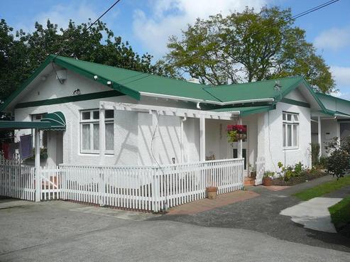 22 North Street, Woodhill
