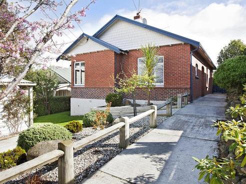 24 Kenmure Road, Belleknowes