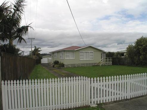 37 Parakai Avenue, Parakai