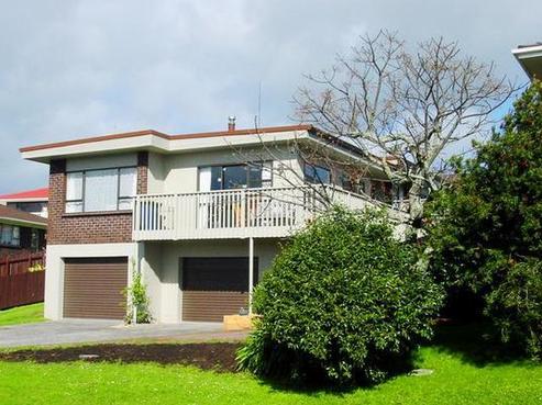 47 Pakira Avenue, Glendene