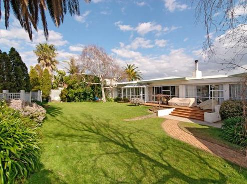 2A Fenton Circus, Orakei