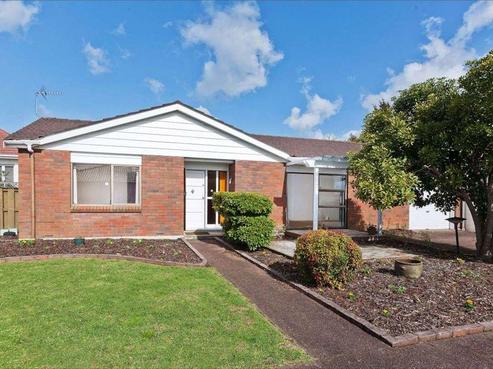 2/8 Brook Street, Milford