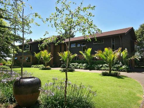 12 Mcgiven Drive, Frankleigh Park