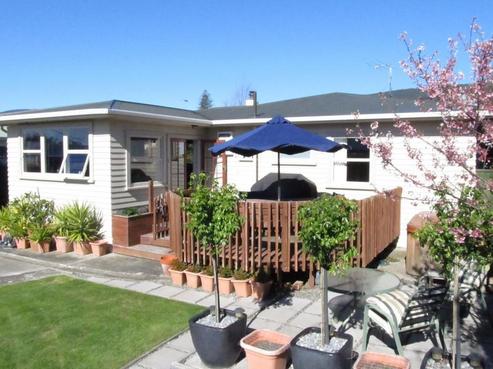 17 Cautley Street, Richmond