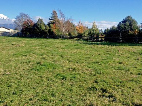 15C Estate Grove, Inglewood