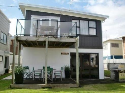 116 Seventh Avenue, Urenui