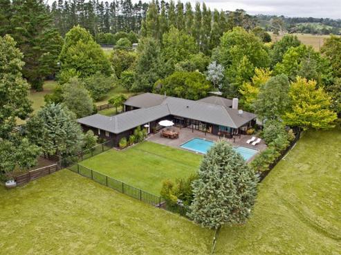 27 Green Road, Dairy Flat