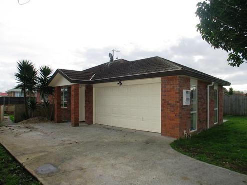 4 Marblewood Grove, Pukekohe