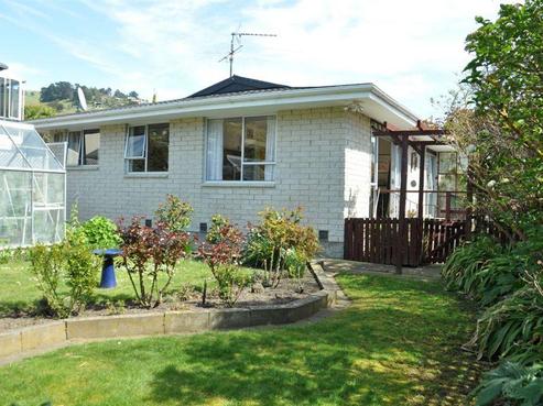 2/19 Wakatu Avenue, Moncks Bay