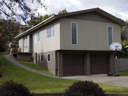 90 Barr Street, Kenmure