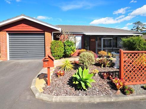 4/57 Weiti Road, Orewa