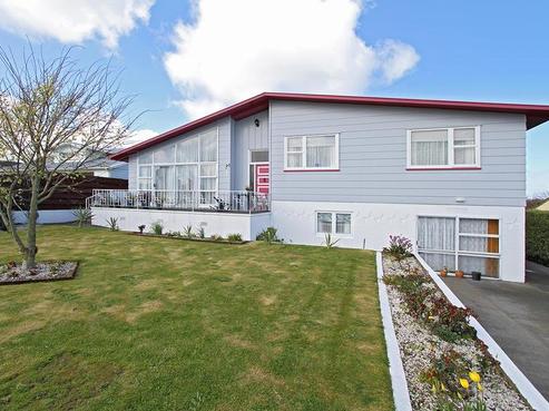 14 Tawhiti Road, Hawera